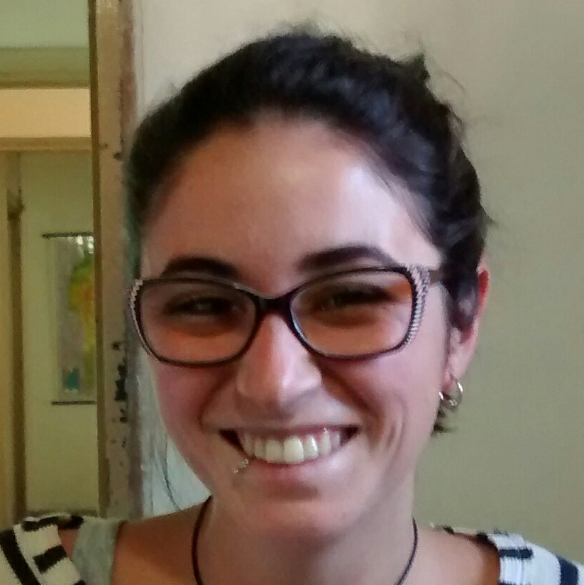María José Kanagusuku : Beca Interna Doctoral